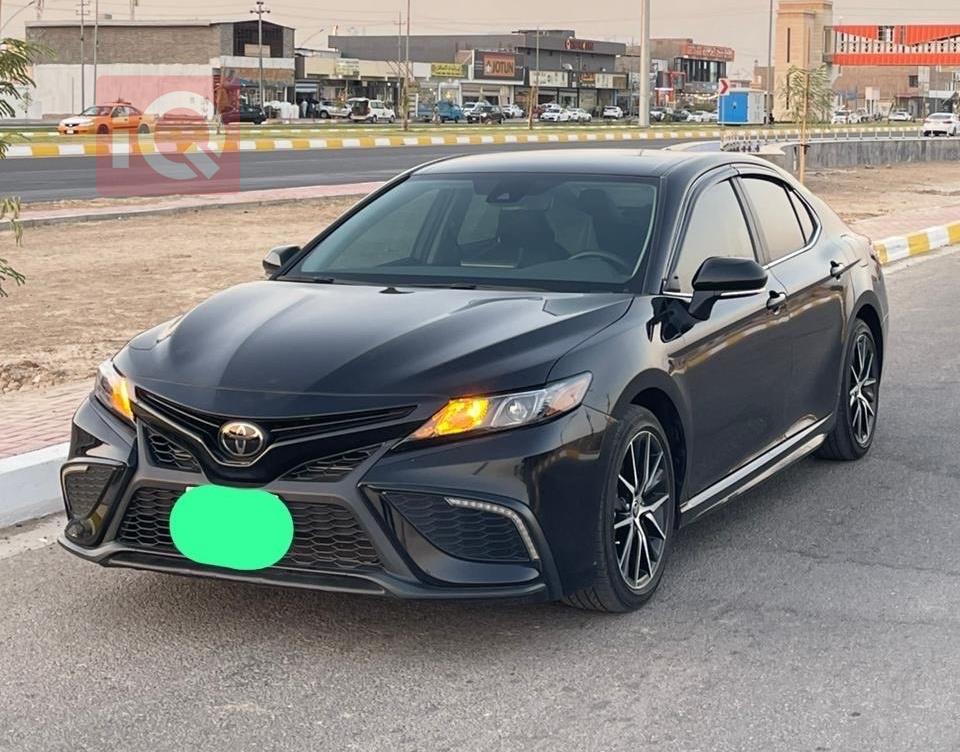 تۆیۆتا کامری